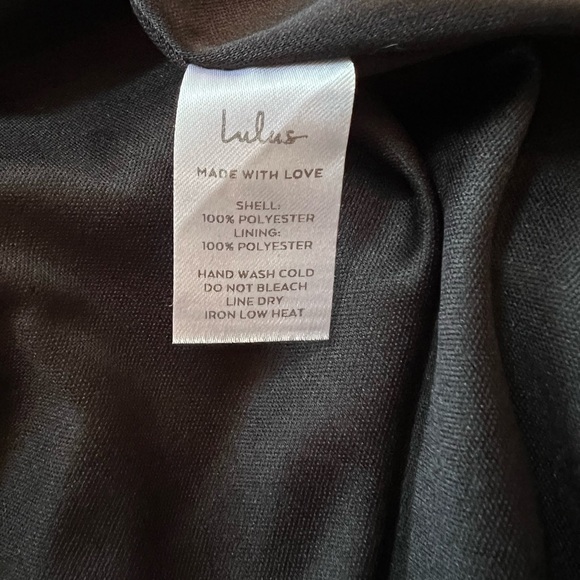 Lulu’s Fully Bloomed Black Floral Off-the-Shoulder Maxi Wrap Dress, Size M - Picture 7 of 8